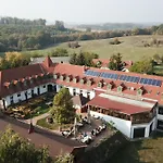 Racz Tanya Es Panzio Frühstückspension