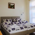 Racz Tanya Es Panzio 3* Orfű