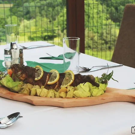 Racz Tanya Es Panzio Bed & Breakfast